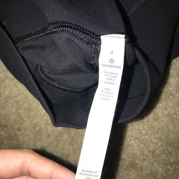 *** SOLD ****** Lululemon Align Sz4 - Picture 5 of 6